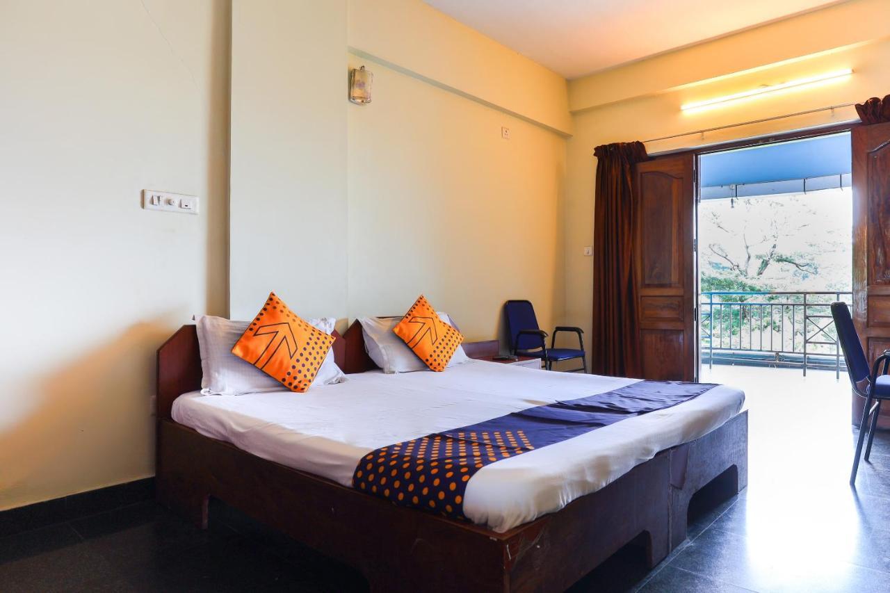 Spot On 64230 Killi Tourist Home Thiruvananthapuram Ngoại thất bức ảnh