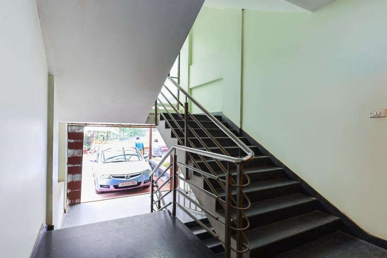 Spot On 64230 Killi Tourist Home Thiruvananthapuram Ngoại thất bức ảnh